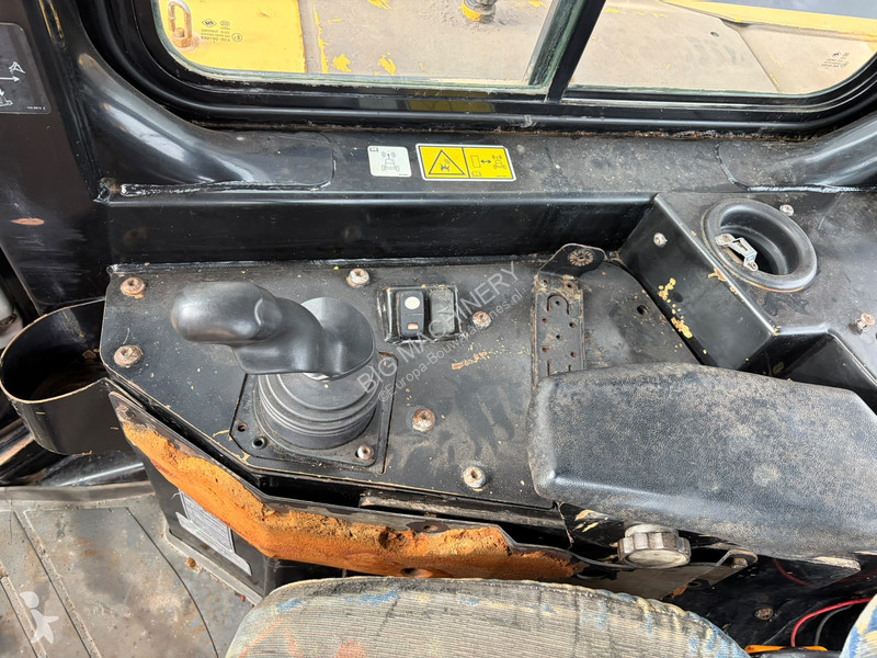 Булдозер Caterpillar D6R2
