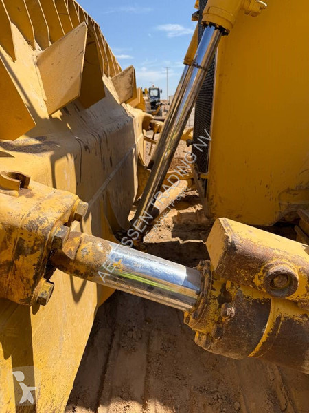 Bulldozer Komatsu D155A-6R (4 pieces available...