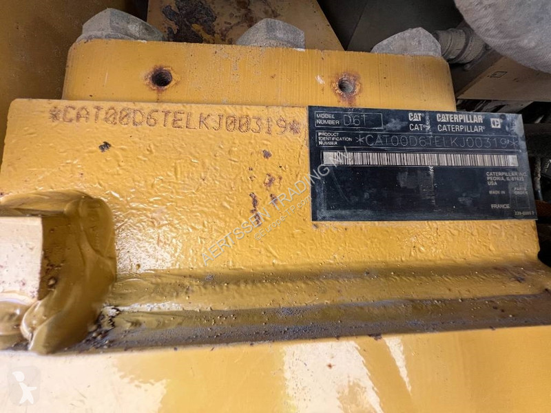 Bulldozer Caterpillar D6T (Abu Dhabi)