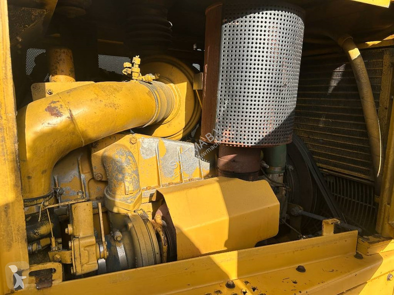 بلدوزر Caterpillar R II