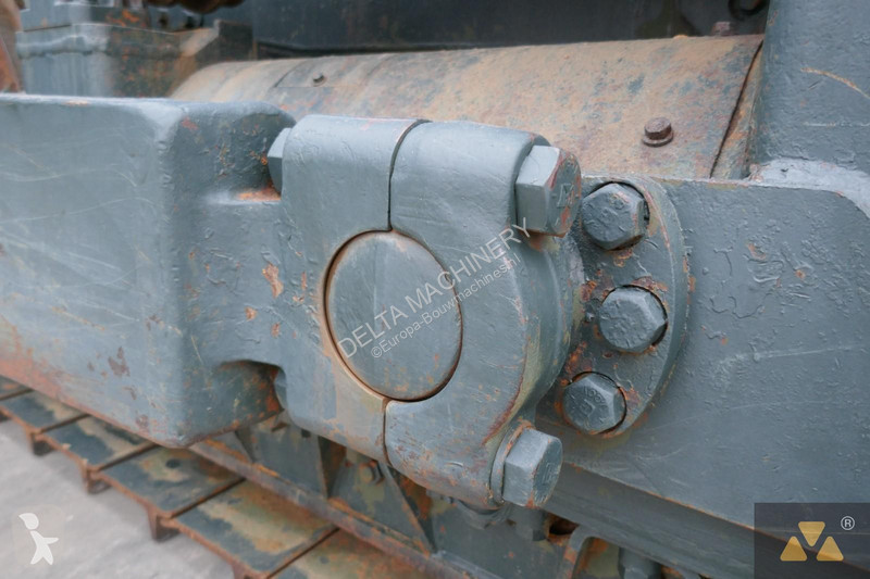 Buldozér Caterpillar Ex-army