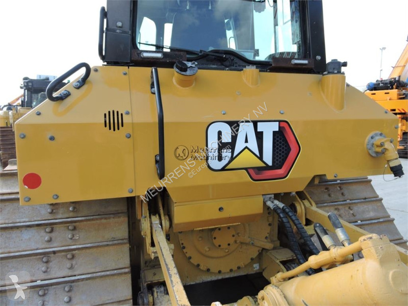 Bulldozer Caterpillar D5