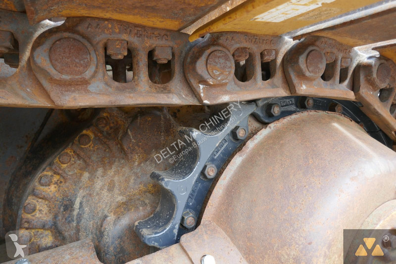Buldozér Caterpillar Ex-army