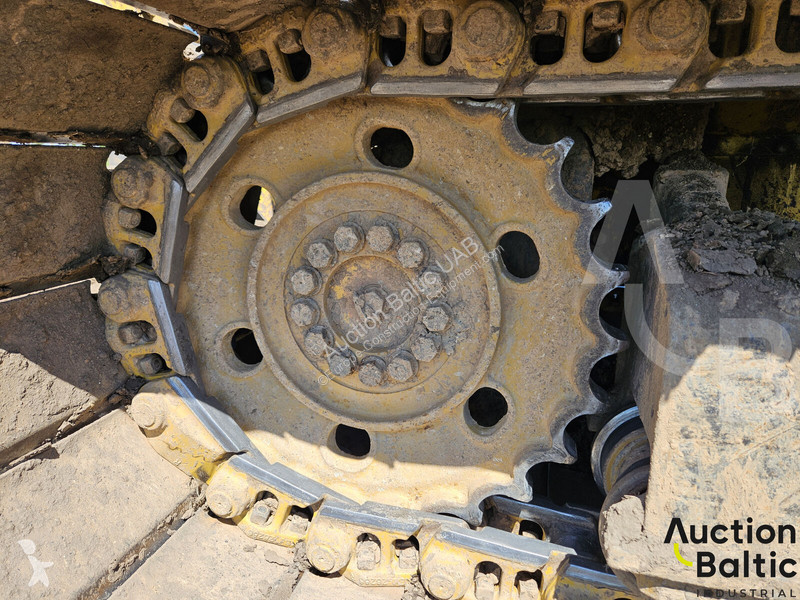 بلدوزر Komatsu