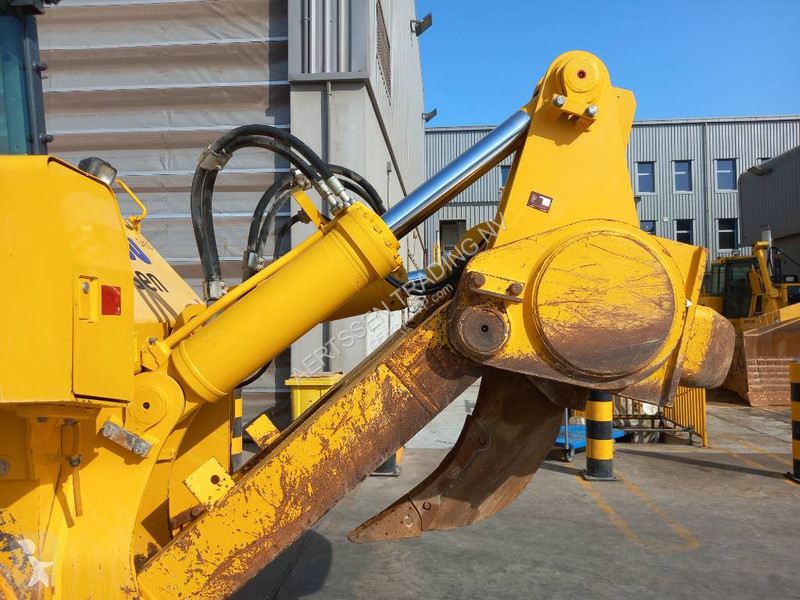 Bulldozer Komatsu D155A-6R (4pcs available for...