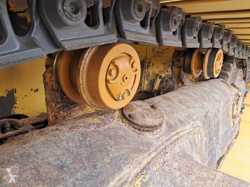 Buldózer Komatsu D65PXI18