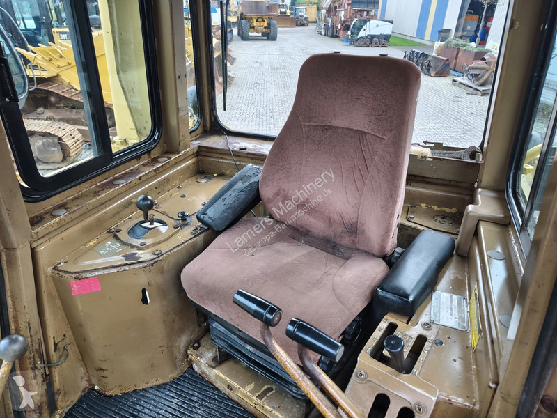Bulldozer Caterpillar D6H