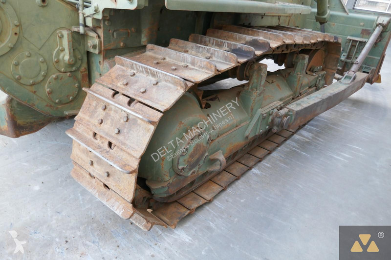 بلدوزر Caterpillar Ex-army