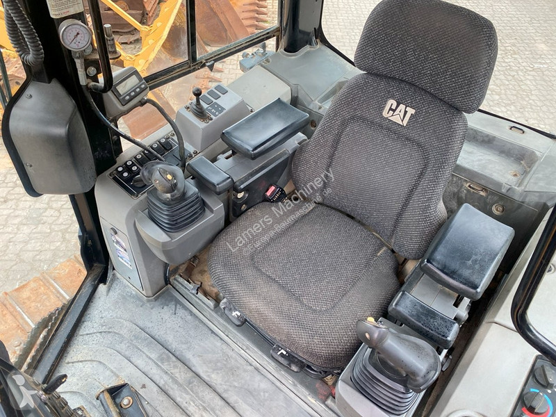 Bulldozer Caterpillar D6  NVT