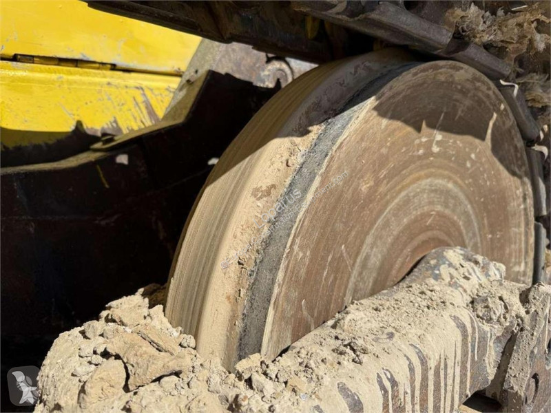 Buldozer New Holland D150C Ripper