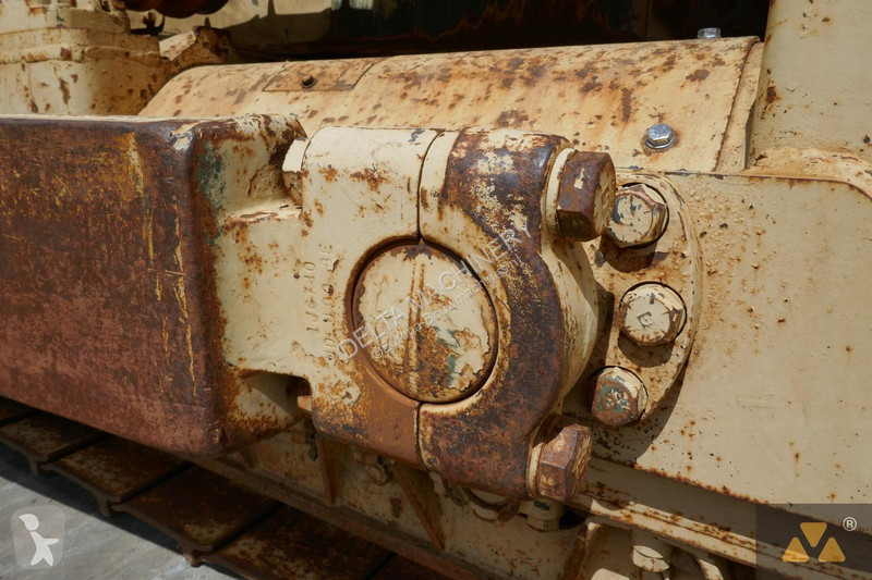 Buldozér Caterpillar Ex-army
