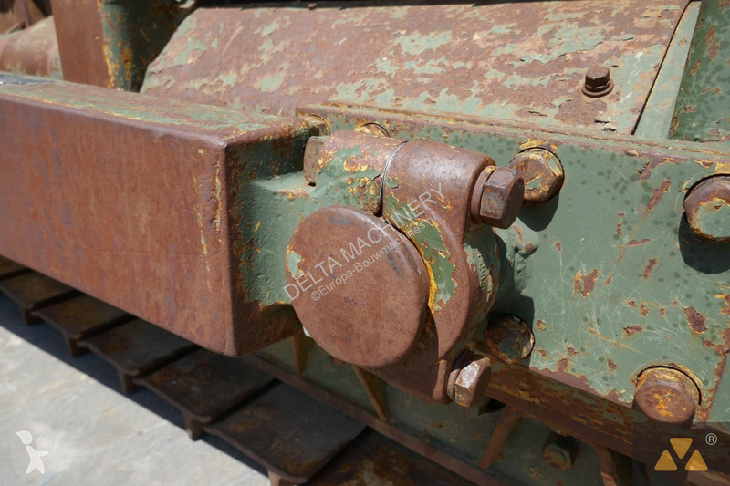 Buldozér Caterpillar Ex-army