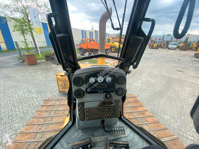 Bulldozer Caterpillar D6  NVT