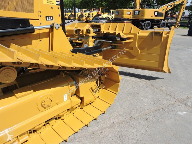 Bulldozer Caterpillar D5 New