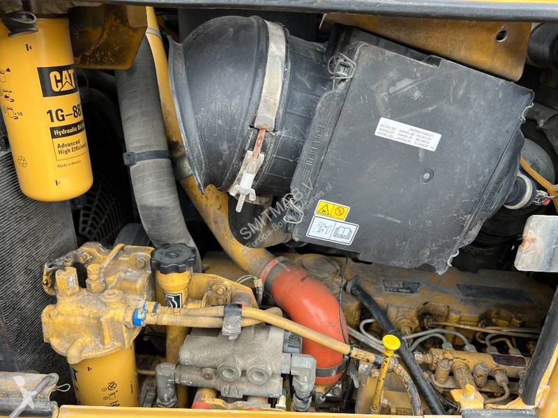 Buldozér Caterpillar D6N