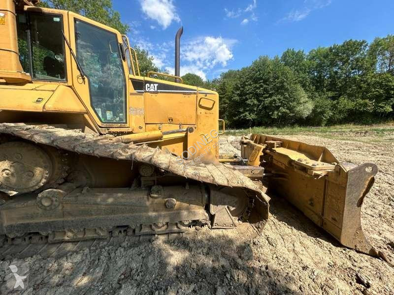 بلدوزر Caterpillar D6N