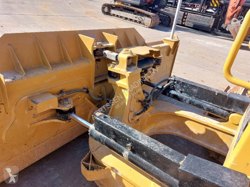 Bulldozer Caterpillar