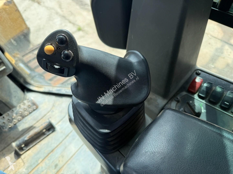 بلدوزر Caterpillar 2 XL Ripper