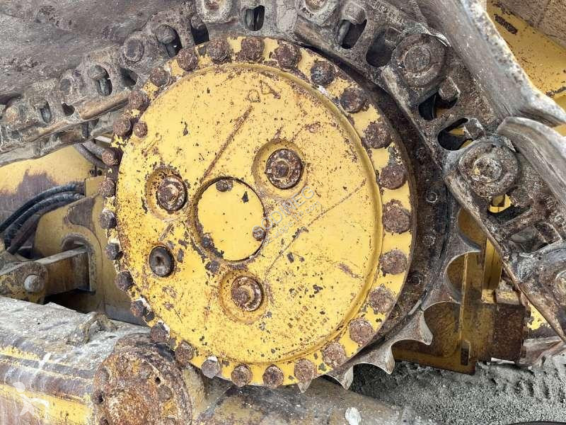 Caterpillar D6M bulldozer