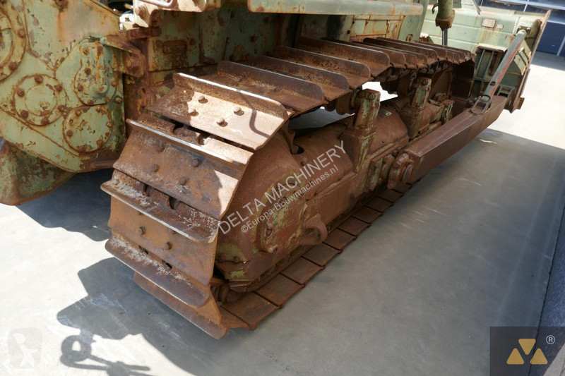 بلدوزر Caterpillar Ex-army