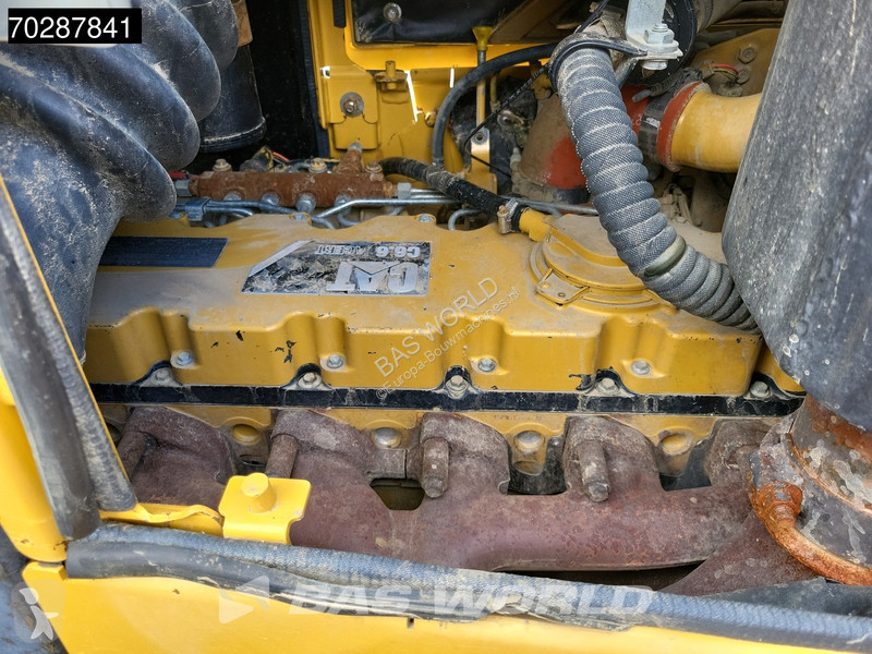 Buldozer Caterpillar D6  RIPPER
