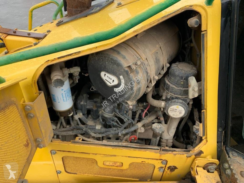 بلدوزر Komatsu PX-23