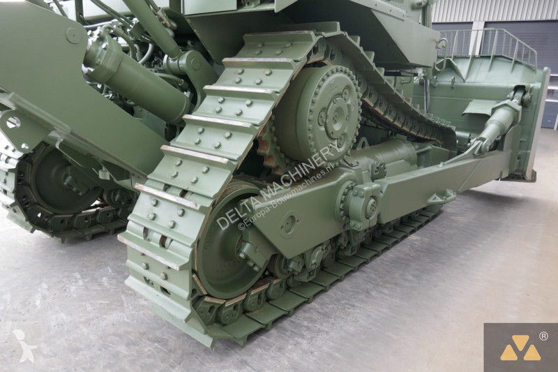 بلدوزر Caterpillar Ex-army
