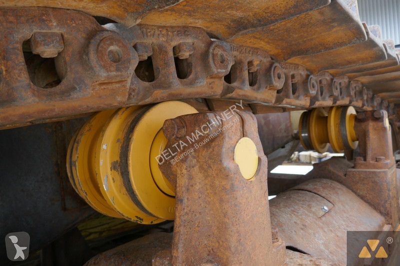 Buldozér Caterpillar Ex-army