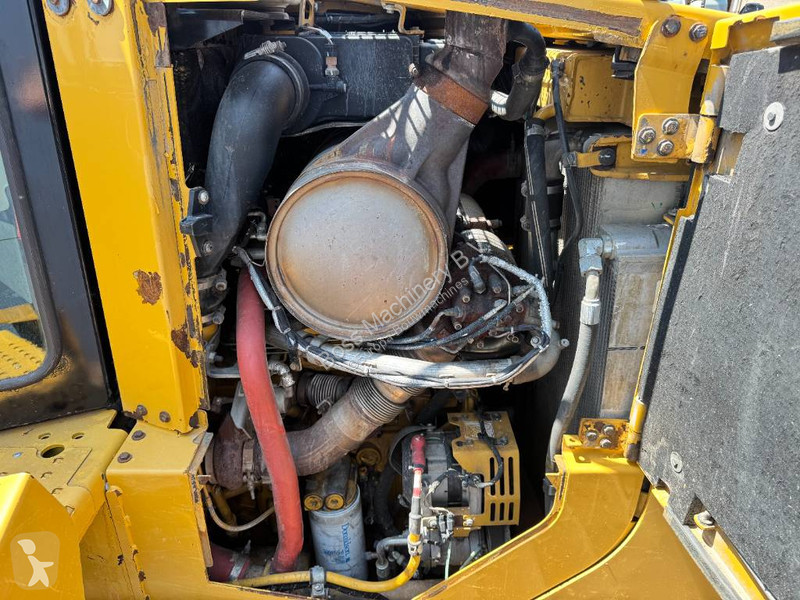Buldozér Caterpillar D6T LGP - TRIMBLE GPS...
