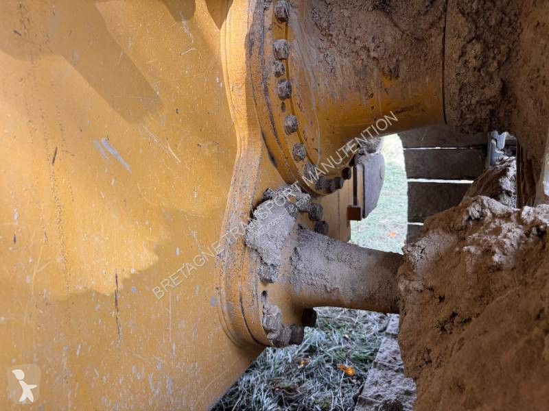 Buldozer Caterpillar