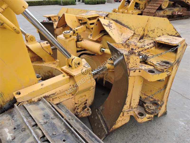 Buldozér Komatsu D65 PX ripper available