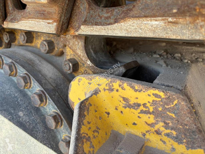 بلدوزر Komatsu EX23 (GPS Prepared)