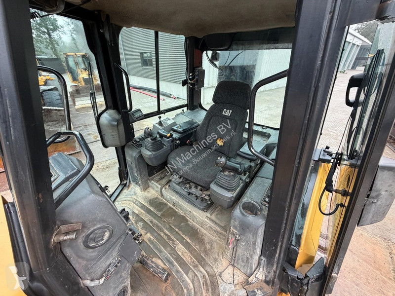 Buldózer Caterpillar XL Ripper valve // Good...
