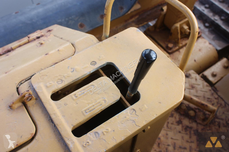 Bulldozer Caterpillar D6E Pipe carrier