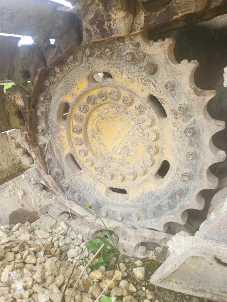 بلدوزر Komatsu