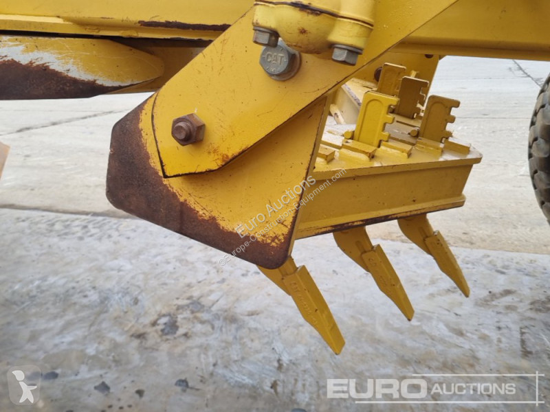 Buldozer Caterpillar 2