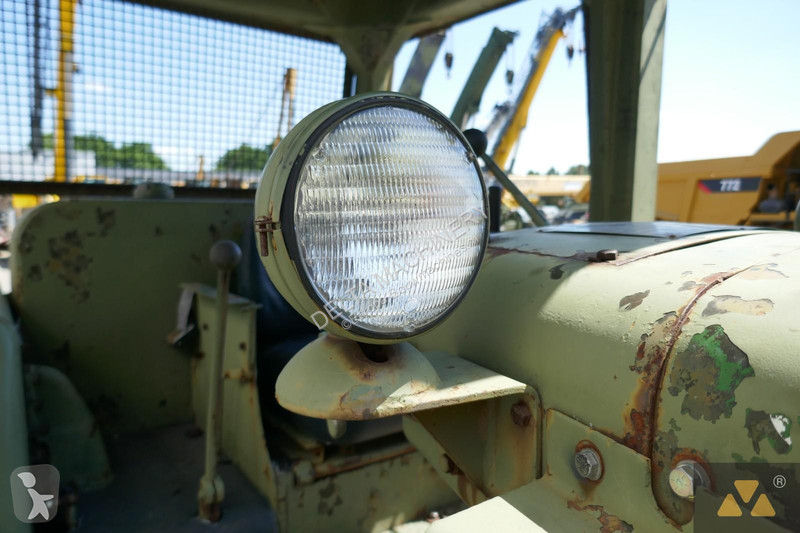 Bulldozer Caterpillar Ex-army
