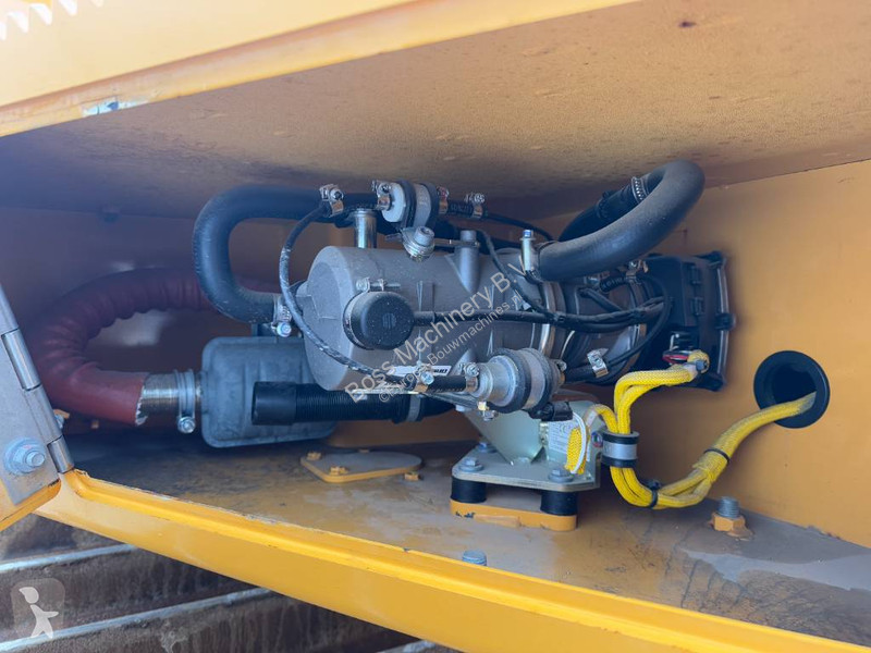 Buldozer Liebherr 756 05 Gen 8 - 68 Hours!...