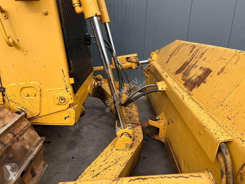 بلدوزر Caterpillar R II