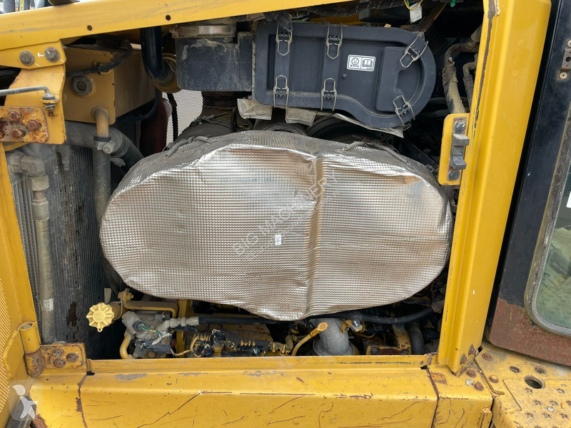Buldozer Caterpillar D6T