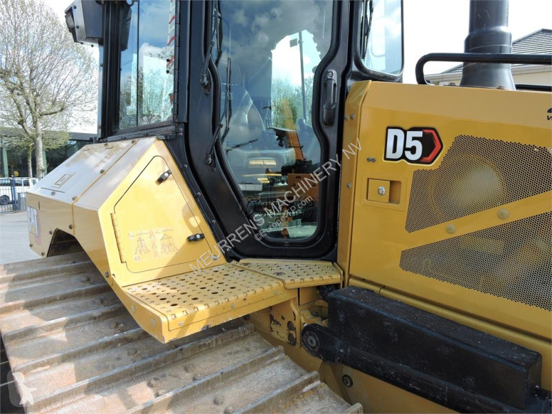 Bulldozer Caterpillar D5