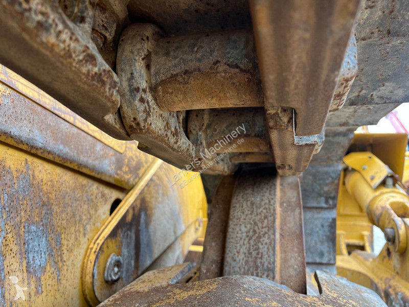 Buldozer SEM 816D .