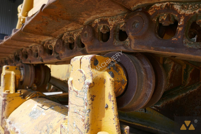 Buldozér Caterpillar Ex-army
