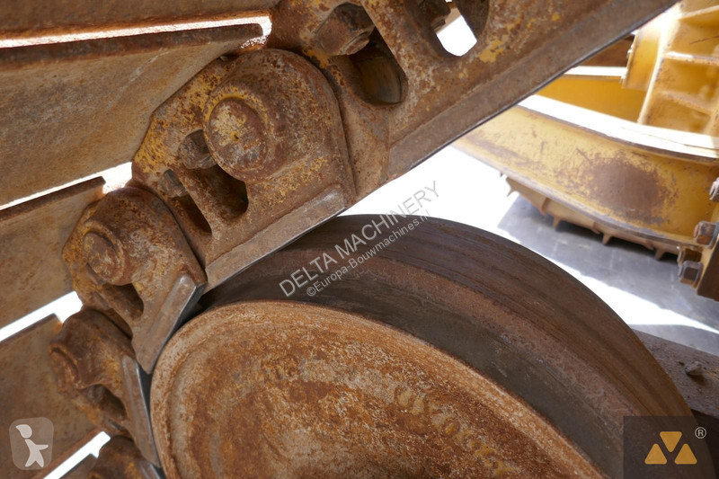 Buldozer Caterpillar D6T