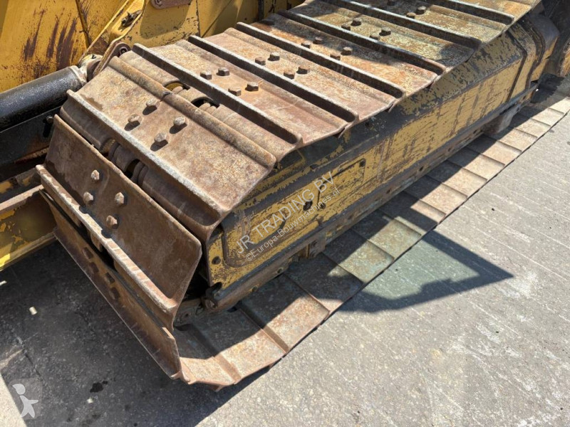بلدوزر Caterpillar LGP