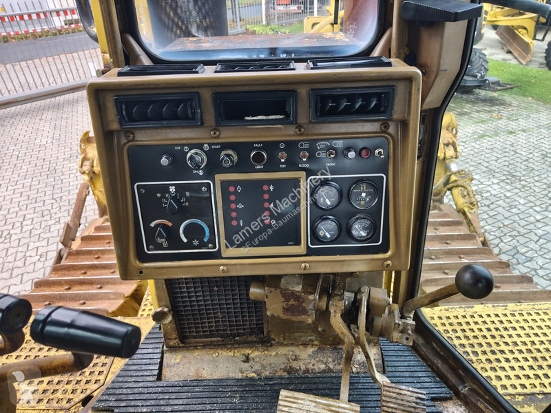 Bulldozer Caterpillar D6H