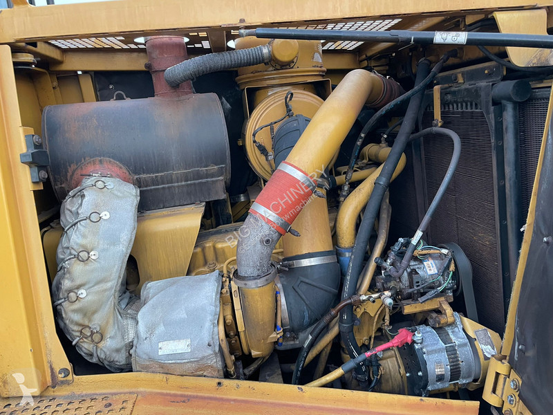 بلدوزر Caterpillar - 2021 Rebuild CE / EPA