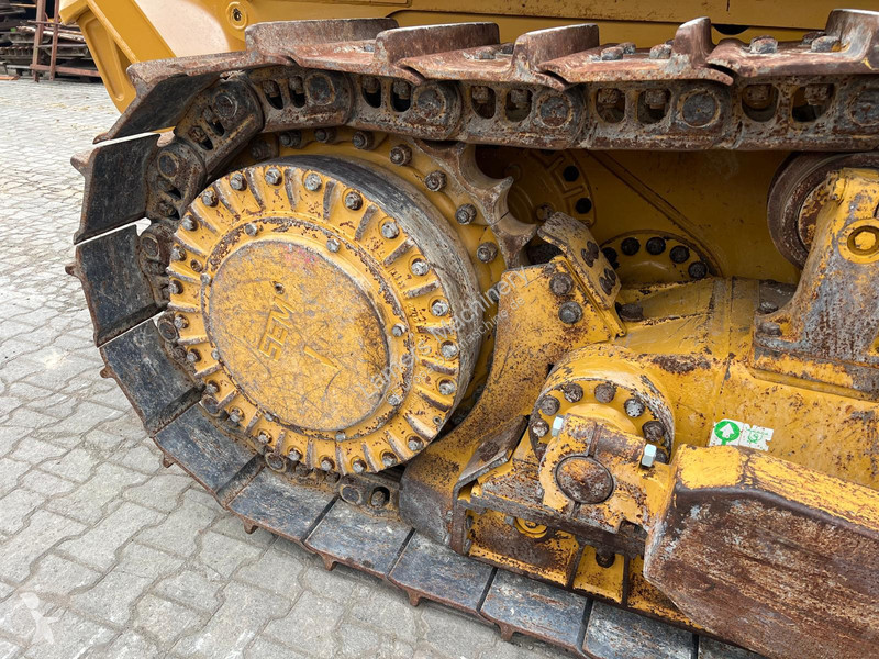 Buldozer SEM 816D .