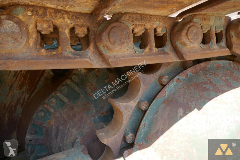 Buldozér Caterpillar Ex-army