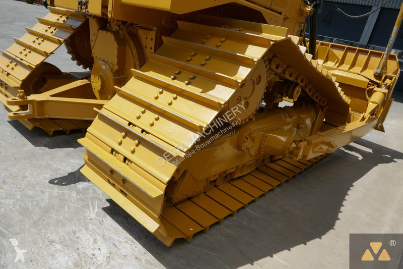 بلدوزر Caterpillar D6T